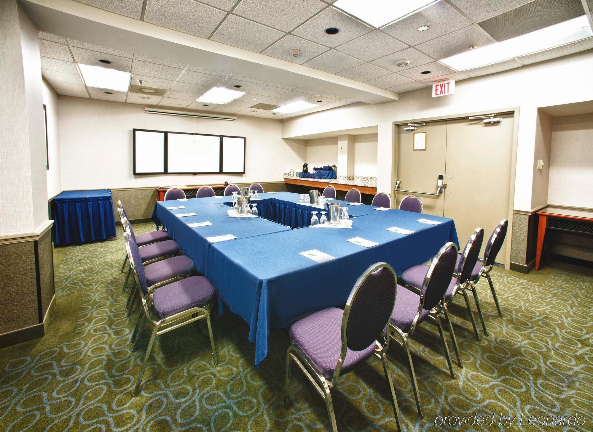 Holiday Inn Guelph Hotel & Conference Centre, An Ihg Hotel Perniagaan gambar